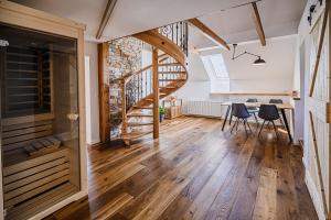 Mountain View Apartment with Sauna