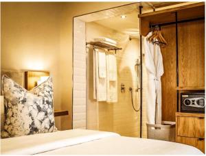 Budget Double Room room in Sugar Hotel