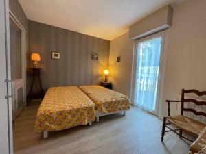 Appartement 3 Ch. Vue Mer, 1er Étage - St-Georges-de-Didonne - FR-1-550-35