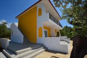 Platana Studios Karadolas