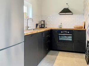 3 person holiday home in BERGKVARA-By Traum