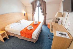 Hotels Hotel Saint Laurent : photos des chambres