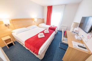 Hotels Hotel Saint Laurent : photos des chambres