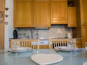 Appartement calme au centre avec terrasse, WiFi, parking - FR-1-343-198