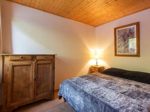 Appartements Appartement Val-d'Isere, 2 pieces, 5 personnes - FR-1-694-53 : photos des chambres