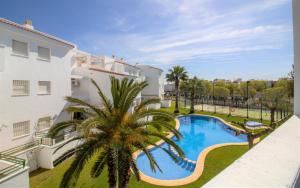 Urbanización familiar LAS BRISAS 35 TERRAZA Y PISCINA Albert Villas