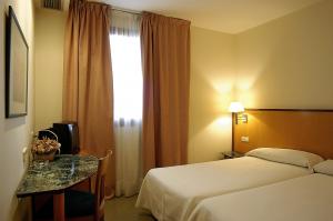 Double or Twin Room room in Hostal Meson Pepa