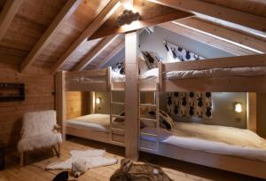 Chalets Luxueux chalet avec vue sur les pistes et le Hohneck : photos des chambres