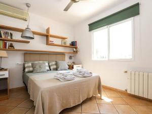 Villa Paquita by Clabao