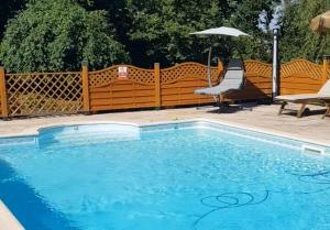 Appartements Luxury 2-Bed Gite in Chateau Garnier : photos des chambres