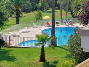 Appartements Studio Golf Riviera - Axelle Loc'Appart : photos des chambres