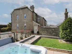 Skylarks - 莫瓦尔 Skylarks - 莫瓦尔