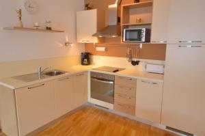 Apartment Riccardo - by Alpen Apartments