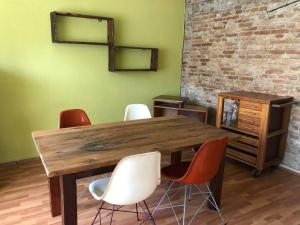 TARİHİ KALEİÇİ MÜTHİŞ KONUM DENİZ YAKINI UYGUN FİYAT huzurlu EV