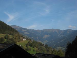 Ski-in Ski-out Chalet Kriekels - by Alpen Apartments