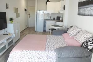 Charming Studio Nerja with pool