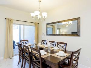 Cozy Vacation home close to Disney 4810