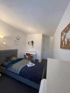 Appartements APPARTEMENT COSY Balcon a 30min de PARIS : photos des chambres