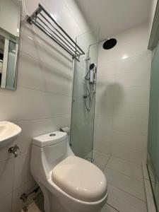 Family Duplex Penthouse 3 Bedroom The Wave Residence 8-9pax