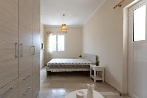 Matina's studio - Afrayiás