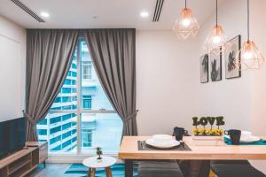 Binjai 8-New Cozy 1bedroom#7min walk to KLCC#4pax