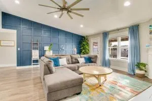 Cozy Home Minutes to Beaches - Woodlawn Beach