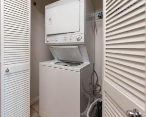 Phoenix East 2 by Brett Robinson Vacations