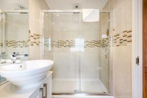 Bay Tree Lodge 01