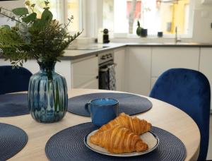 Blue Bird Citadel Apartment