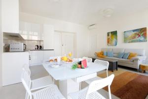 Gazagnaire YourHostHelper