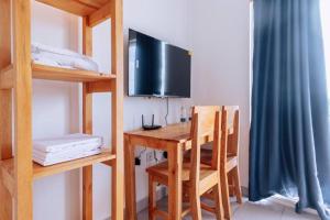 B8-03 Studio, Apt 22, Mwangani Apartments