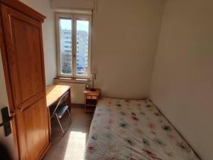 Appartements Grand et lumineux (95m2), 4 chambres avec 2 parking privatif : photos des chambres