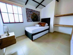 Apto Nuevo, Tranquilo, Bonito, 5 min Plaza Principal