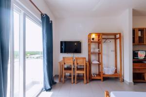 B10-02 Studio, Apt 23, Mwangani Apartments