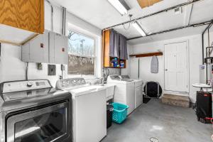 Duplex Style Home in Shelby Township- 2 flats