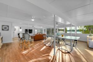 The Shorewood Lakeside Oasis, Pet-Friendly Getaway