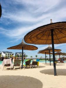 Luxury beach lagoon 1 Bedroom apartment