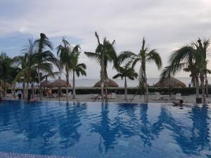 Samaria club de playa, vista infinita desde la torre 4 ,Santa Marta, Salida directa al mar