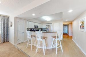 Yacht Club Villas 3-505