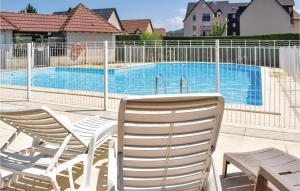 Maisons de vacances Nice Home In Dives-sur-mer With 2 Bedrooms, Wifi And Outdoor Swimming Pool : photos des chambres