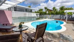 Family Home With Pool and Guest House - Donnybrook
