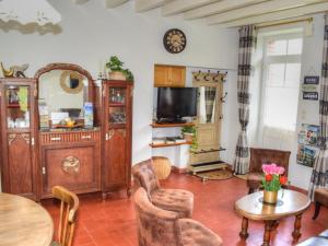 Maisons de vacances Gite Soings-en-Sologne, 4 pieces, 6 personnes - FR-1-491-16 : photos des chambres