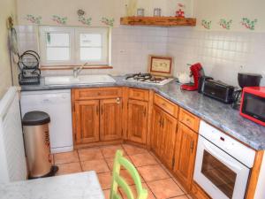 Maisons de vacances Gite Soings-en-Sologne, 4 pieces, 6 personnes - FR-1-491-16 : photos des chambres