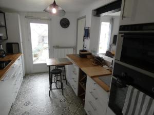 Maisons de vacances Maison spacieuse a Notre-Dame-de-Monts, proche plage, 3 chambres, terrasse et parking securise - FR-1-540-179 : photos des chambres