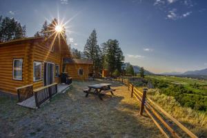 The Ravens Nest Resort & Campground