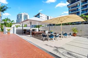 Windward Apartments