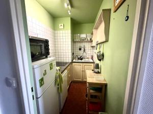 Appartements Appartement Trouville-sur-Mer, 1 piece, 3 personnes - FR-1-712-34 : photos des chambres