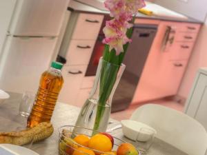 Gîte confortable avec jardin privé à Balbigny - FR-1-496-282