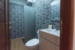 Biệt Thự (Villa)