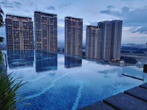 FREE Parking REVO 2 Bedrooms Bukit Jalil L28